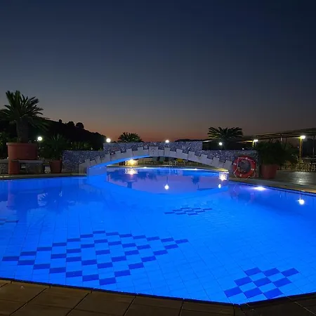 Apart-hotel Pinelopi