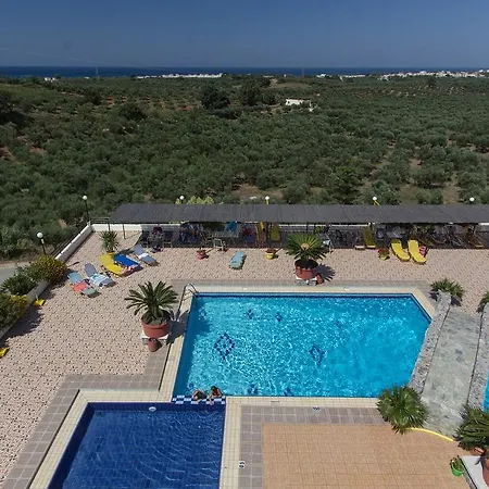 Apart-hotel Pinelopi 3*
